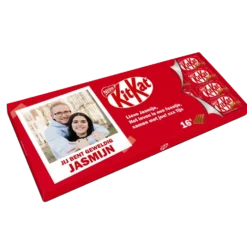 Giant KitKat met naam en foto