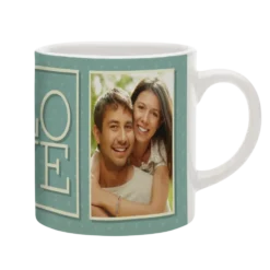 Kleine mok espresso met foto